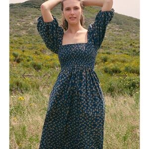 ISO - Navy Poppy Katrina Size XS of S